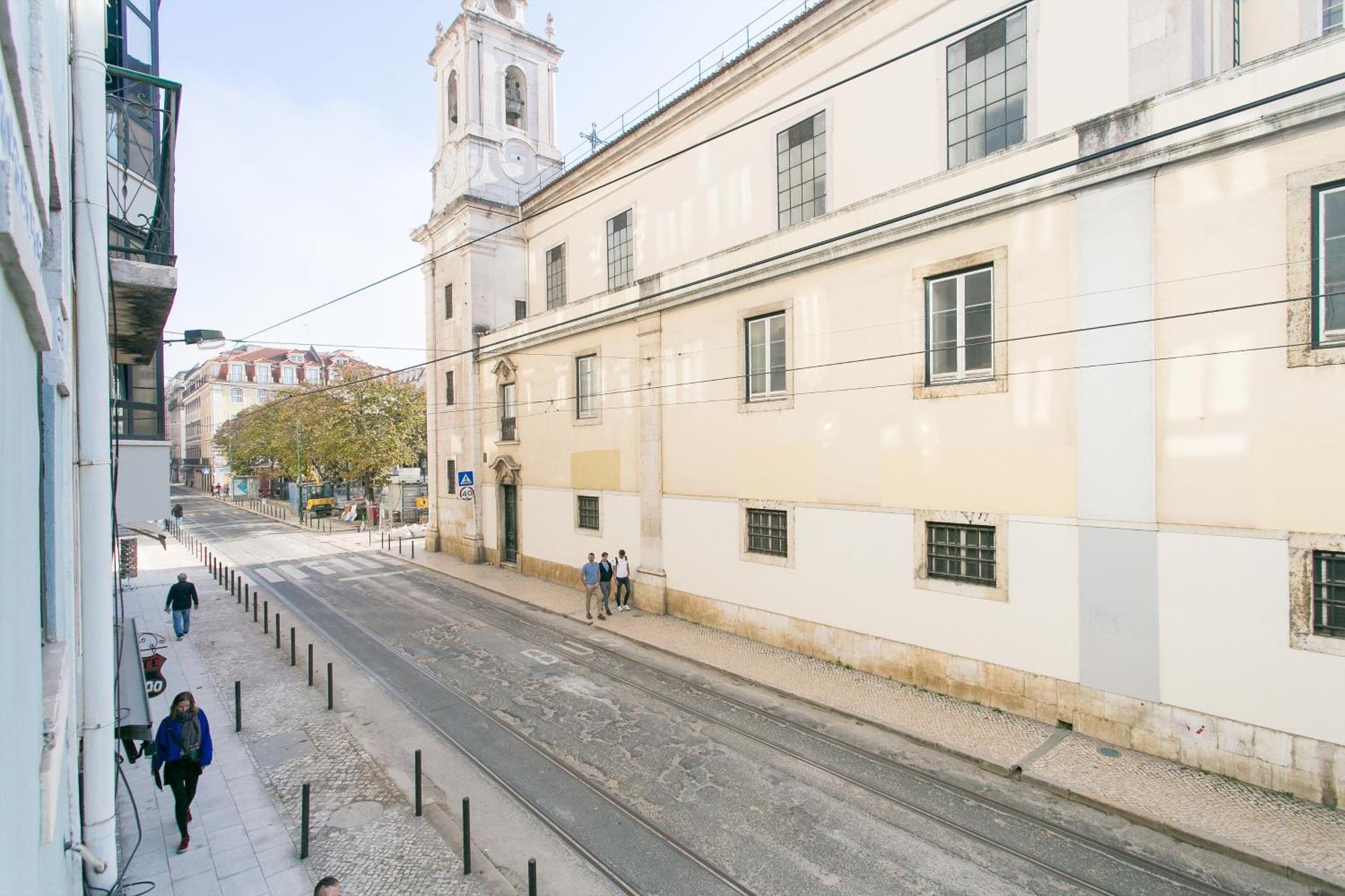 Cozy Apartment In Amazing Location! Lisboa Extérieur photo